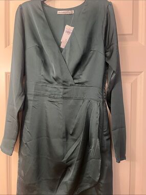 Abercrombie & Fitch Teal-Green Long Sleeve Wrap Dress, NWT, size XS